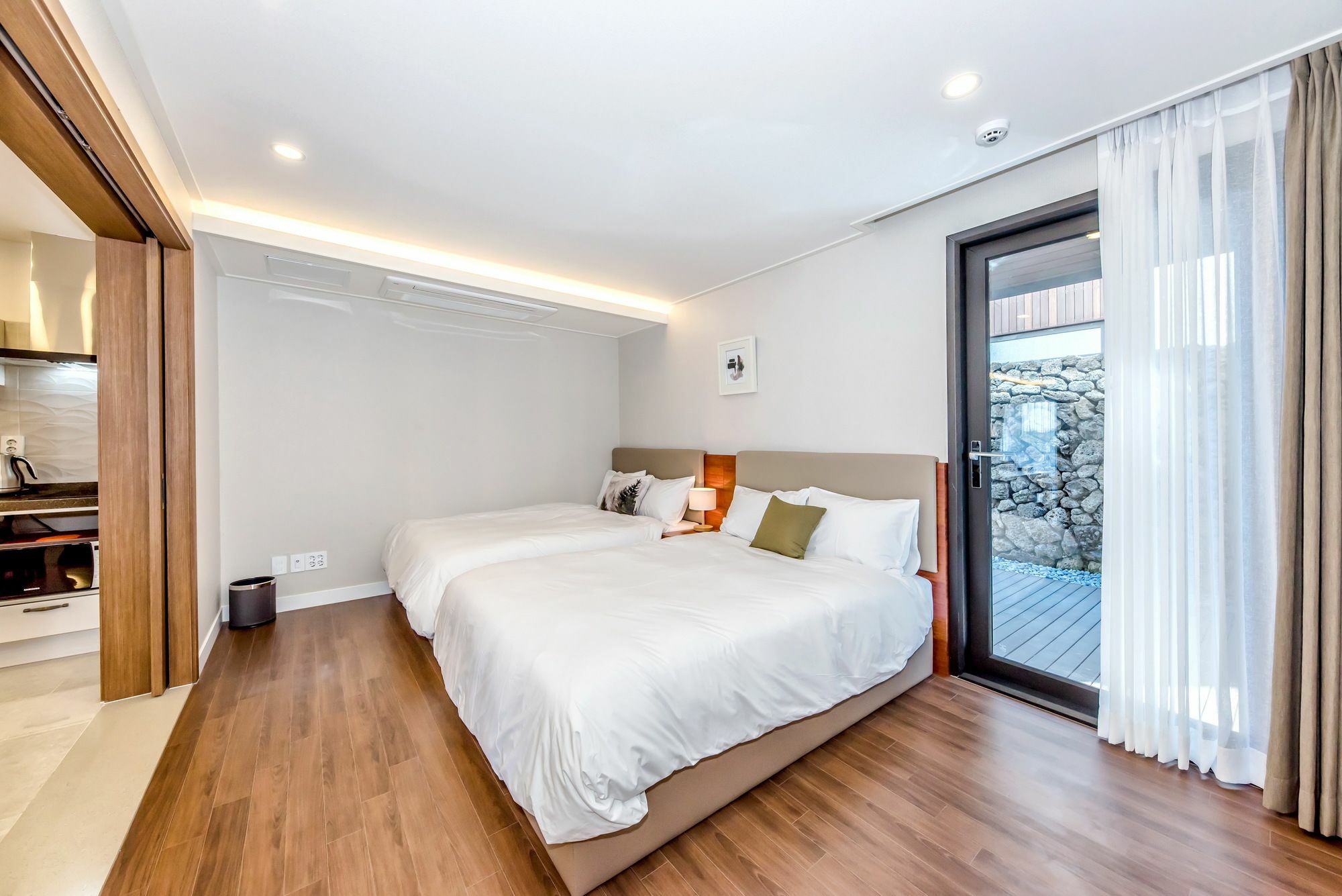 Arts Spa&Poolvilla Jeju Exterior photo